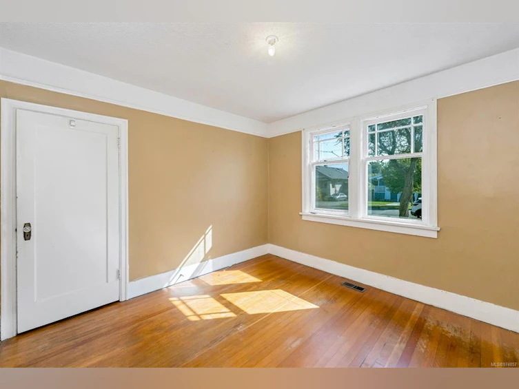 358 Arnold Avenue, Victoria, BC, V8S 3L7 - 33