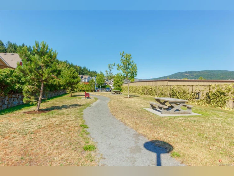 2830 Turnstyle Crescent, Langford, BC, V9B 0T8 - 43