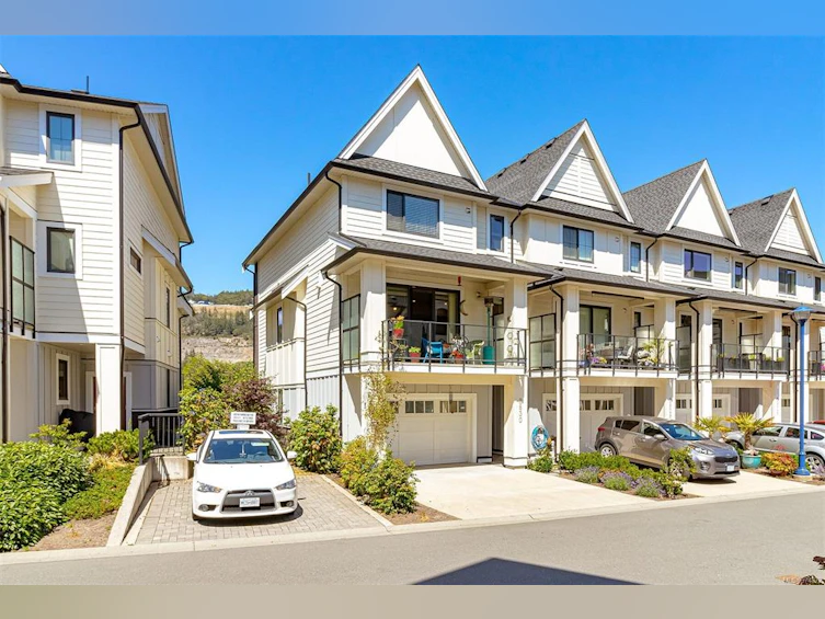 2830 Turnstyle Crescent, Langford, BC, V9B 0T8 - 3