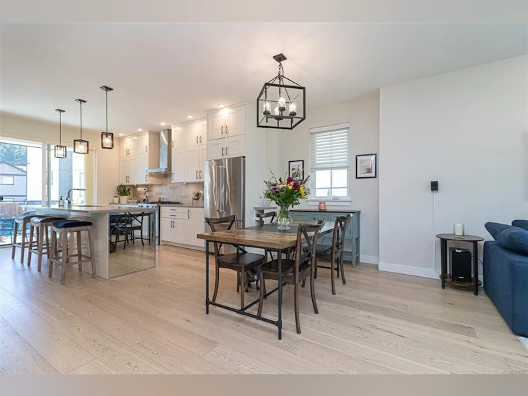 2830 Turnstyle Crescent, Langford, BC, V9B 0T8 - 14