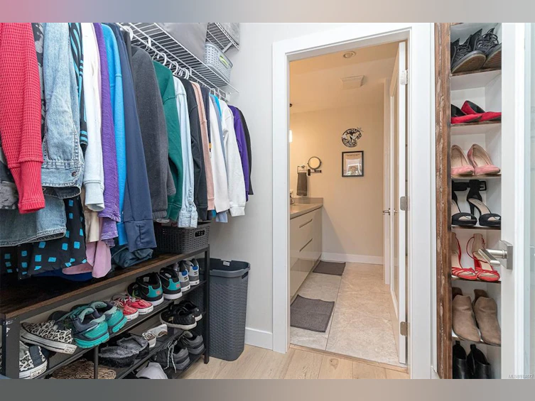 2830 Turnstyle Crescent, Langford, BC, V9B 0T8 - 18