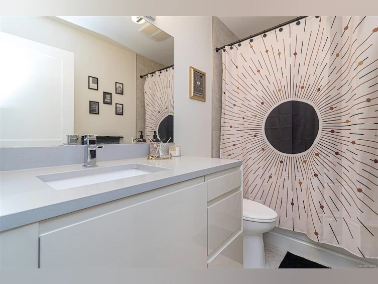 2830 Turnstyle Crescent, Langford, BC, V9B 0T8 - 26