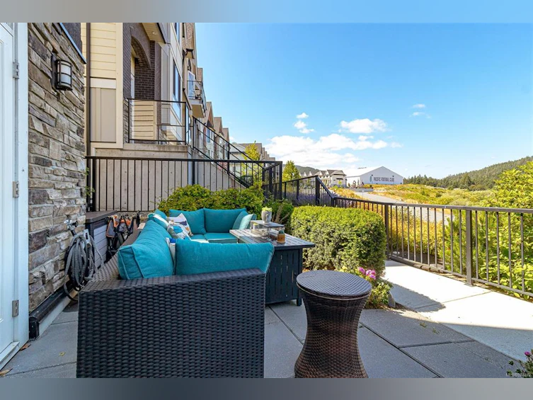 2830 Turnstyle Crescent, Langford, BC, V9B 0T8 - 34