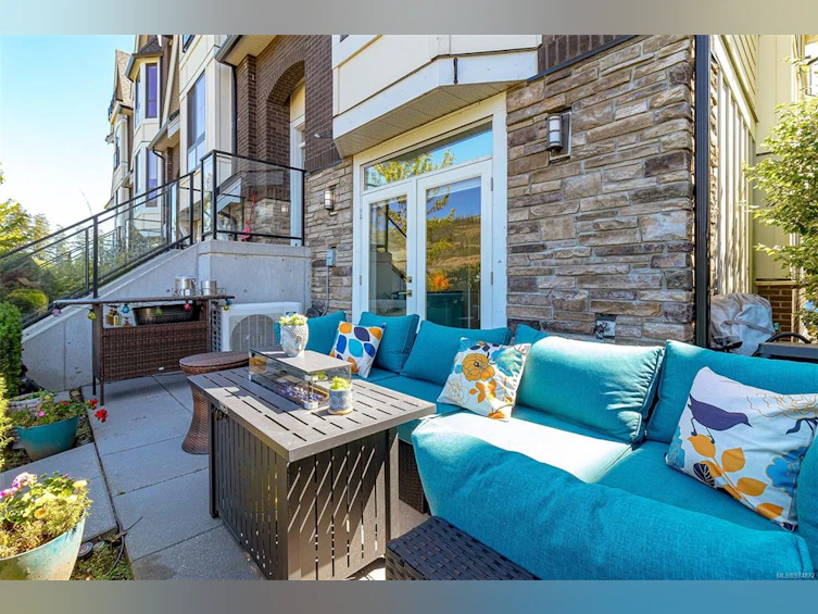 2830 Turnstyle Crescent, Langford, BC, V9B 0T8 - 35
