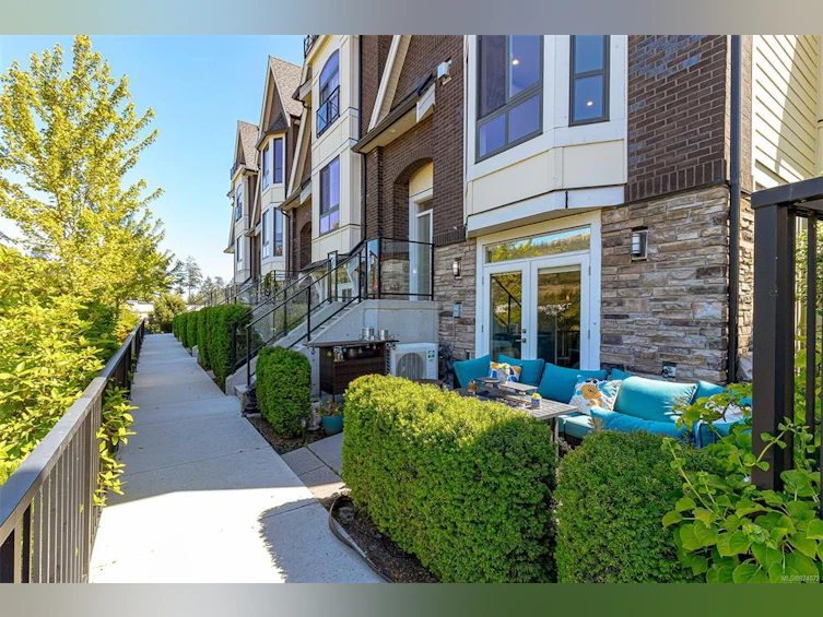 2830 Turnstyle Crescent, Langford, BC, V9B 0T8 - 36