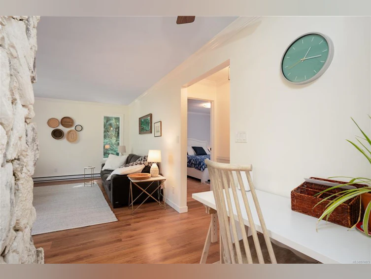 163 Easthom Road, Gabriola Island, BC, V0R 1X2 - 13
