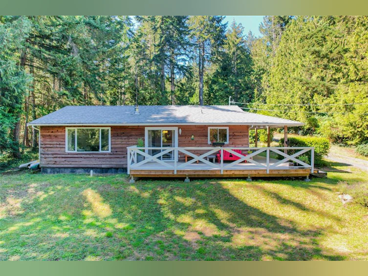 163 Easthom Road, Gabriola Island, BC, V0R 1X2 - 3