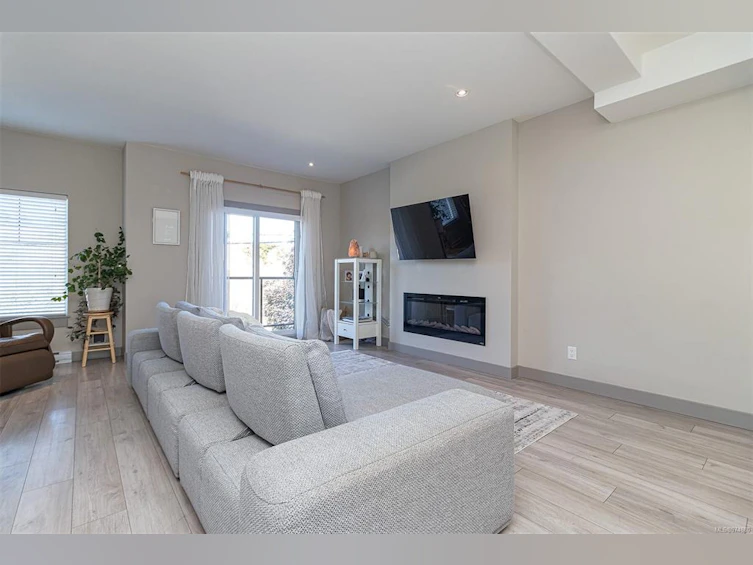 116-687 Strandlund Avenue, Langford, BC, V9B 3G2 - 8