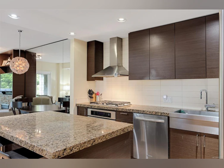 101-1400 Lynburne Place, Langford, BC, V9B 6T3 - 5