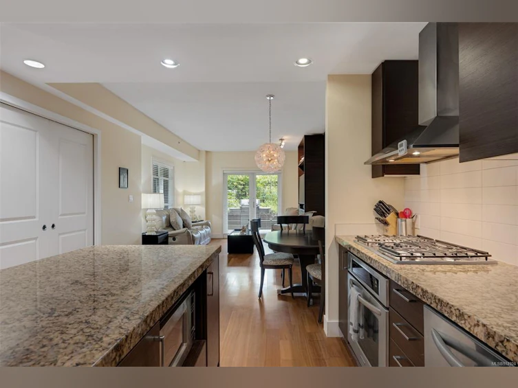 101-1400 Lynburne Place, Langford, BC, V9B 6T3 - 8