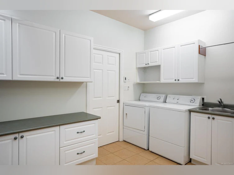 E-6560 Bella Vista Drive, Central Saanich, BC, V8Z 6X1 - 28