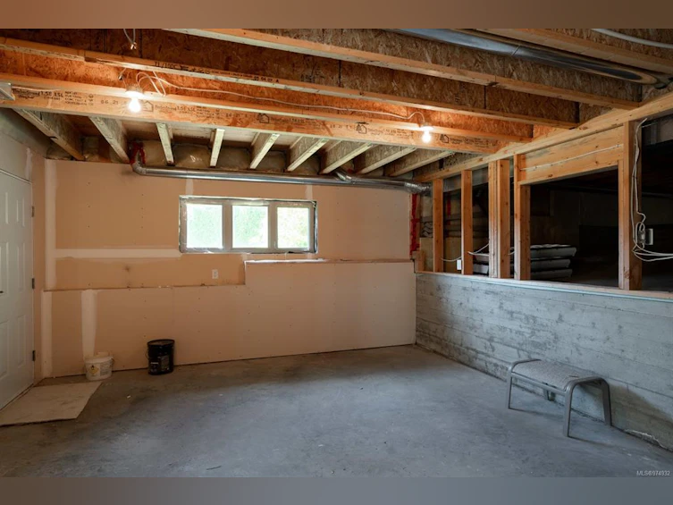 E-6560 Bella Vista Drive, Central Saanich, BC, V8Z 6X1 - 40