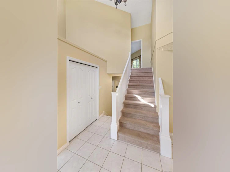 209 Thetis Avenue, Qualicum Beach, BC, V9K 1R8 - 30