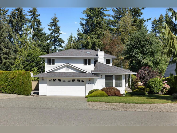 209 Thetis Avenue, Qualicum Beach, BC, V9K 1R8 - 50