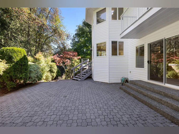 209 Thetis Avenue, Qualicum Beach, BC, V9K 1R8 - 47