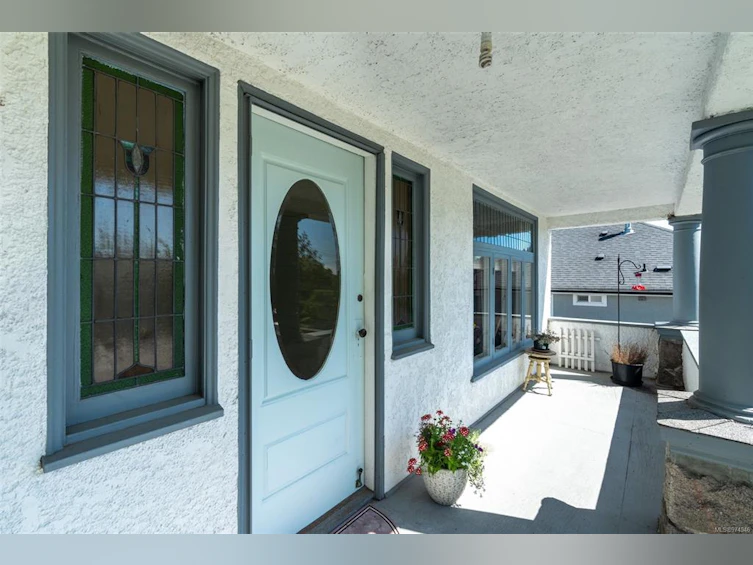 2651 Cedar Hill Road, Victoria, BC, V8T 3H1 - 3