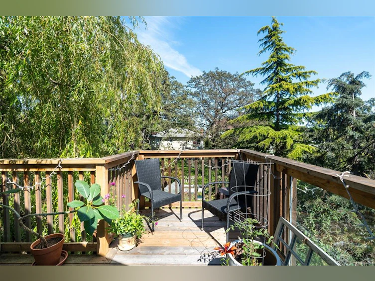 2651 Cedar Hill Road, Victoria, BC, V8T 3H1 - 22