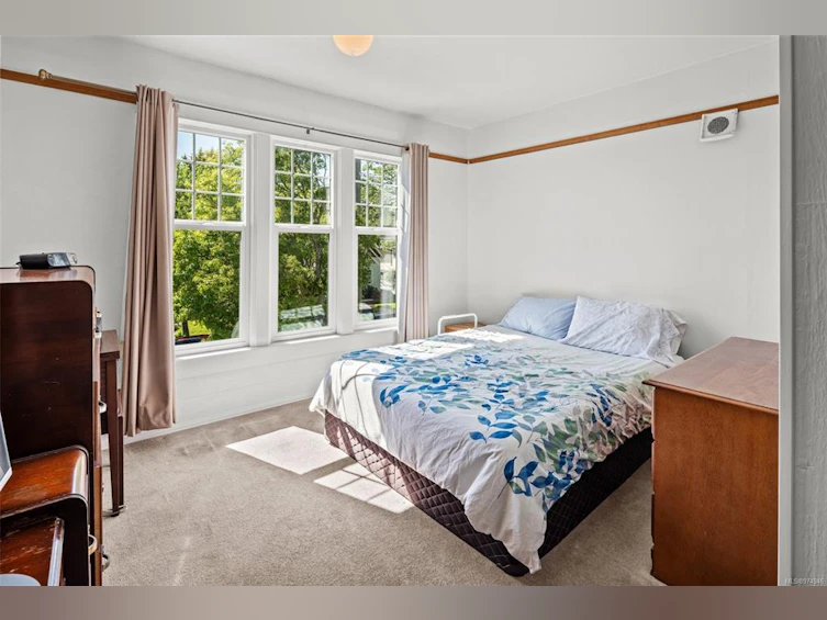 2651 Cedar Hill Road, Victoria, BC, V8T 3H1 - 25