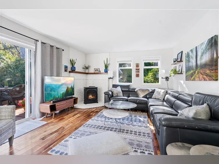 4117 Mercer Place, Saanich, BC, V8N 6A9 - 14