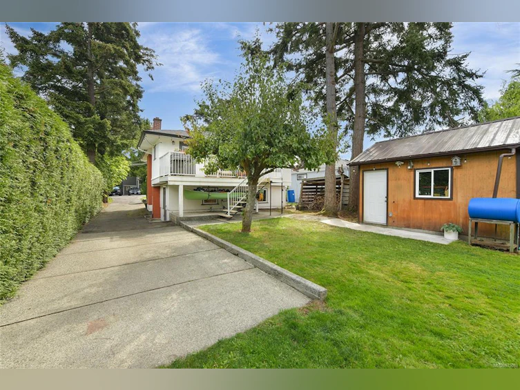 2840 Rockwell Avenue, Saanich, BC, V9A 2M9 - 9