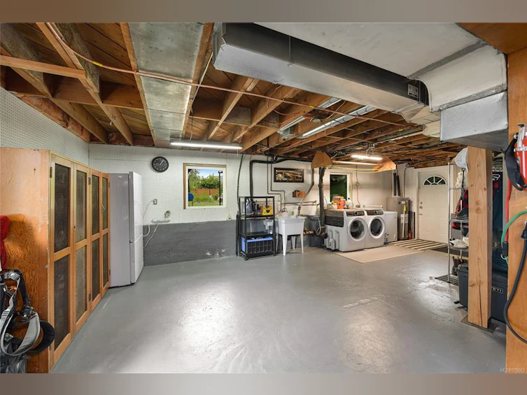 2840 Rockwell Avenue, Saanich, BC, V9A 2M9 - 24