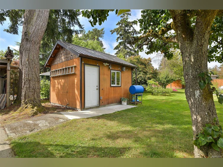 2840 Rockwell Avenue, Saanich, BC, V9A 2M9 - 32