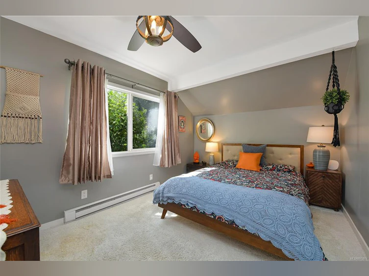 3 Price Road, View Royal, BC, V9B 1V4 - 16