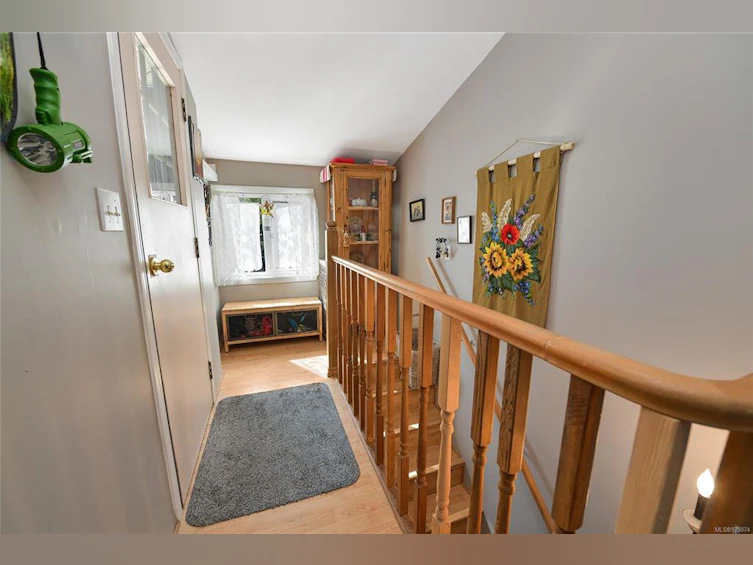 3 Price Road, View Royal, BC, V9B 1V4 - 21