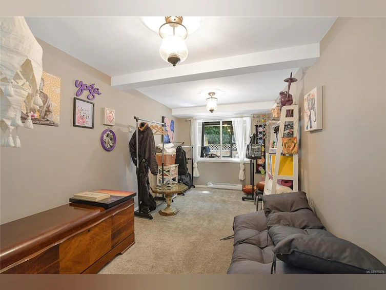 3 Price Road, View Royal, BC, V9B 1V4 - 22