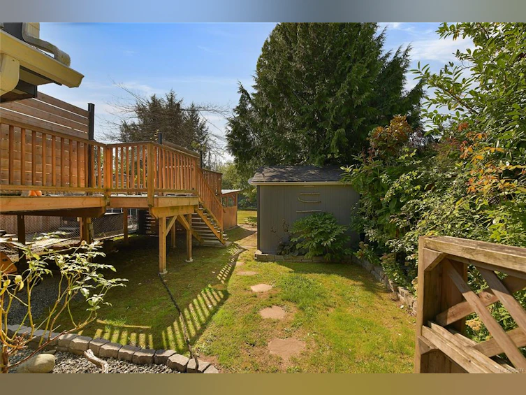 3 Price Road, View Royal, BC, V9B 1V4 - 39