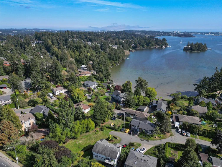 3 Price Road, View Royal, BC, V9B 1V4 - 49