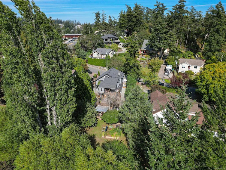 3 Price Road, View Royal, BC, V9B 1V4 - 56