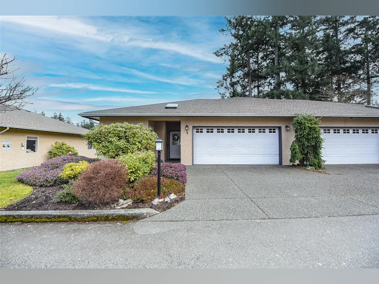 9-352 Douglas Street, Comox, BC, V9M 2C5 - 2