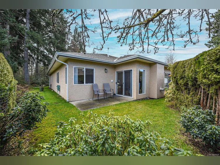9-352 Douglas Street, Comox, BC, V9M 2C5 - 7