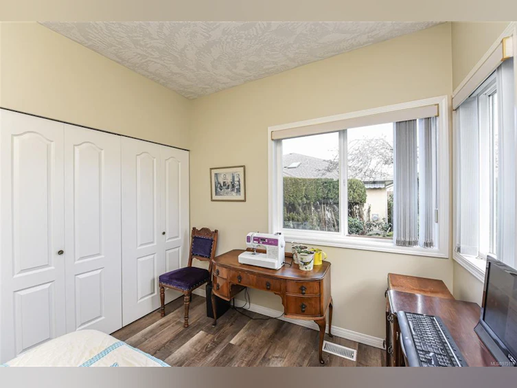 9-352 Douglas Street, Comox, BC, V9M 2C5 - 24
