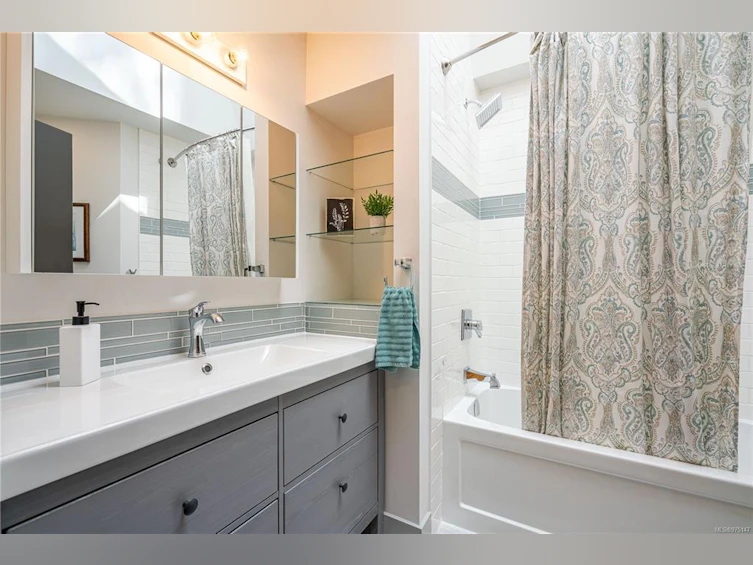 2880 Leigh Road, Langford, BC, V9B 4G3 - 27