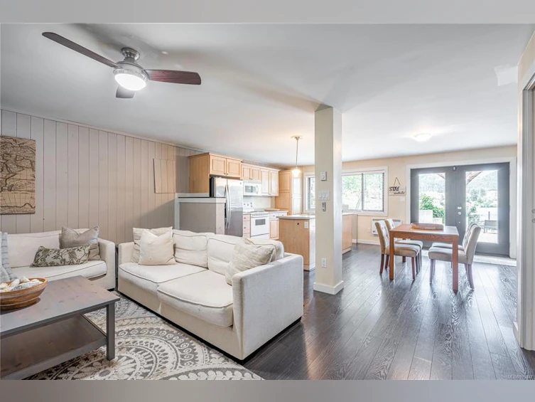 2880 Leigh Road, Langford, BC, V9B 4G3 - 31