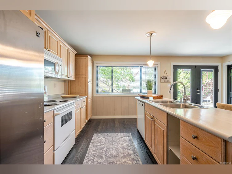 2880 Leigh Road, Langford, BC, V9B 4G3 - 32