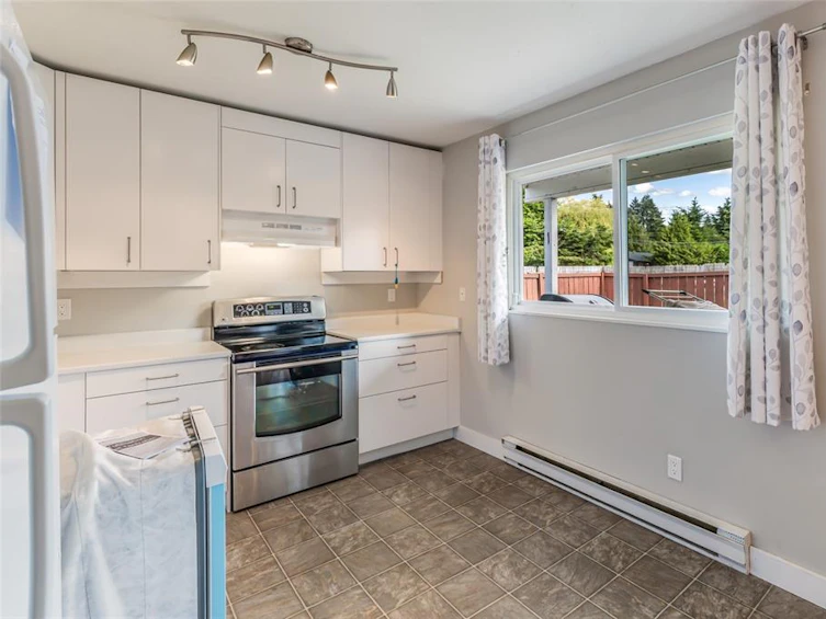 2001/2003 Northfield Road, Nanaimo, BC, V9S 3B7 - 14