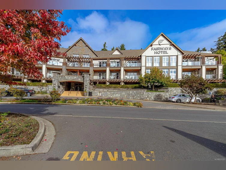 320/318A-1376 Lynburne Place, Langford, BC, V9B 6S1 - 5