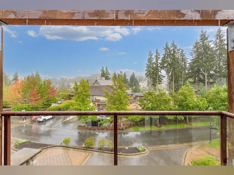 320/318A-1376 Lynburne Place, Langford, BC, V9B 6S1 - 22
