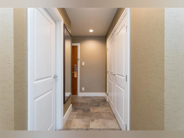 320/318A-1376 Lynburne Place, Langford, BC, V9B 6S1 - 24