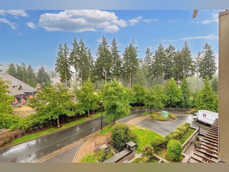 320/318A-1376 Lynburne Place, Langford, BC, V9B 6S1 - 48