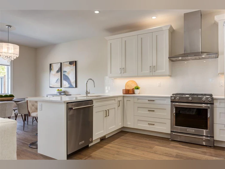 1195 Lee Road, French Creek, BC, V9P 2L2 - 37