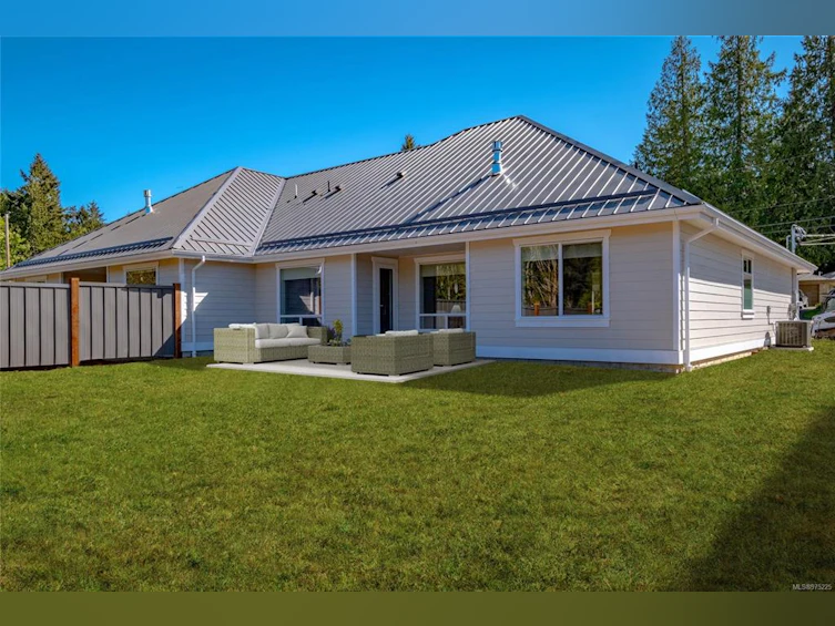 1195 Lee Road, French Creek, BC, V9P 2L2 - 72