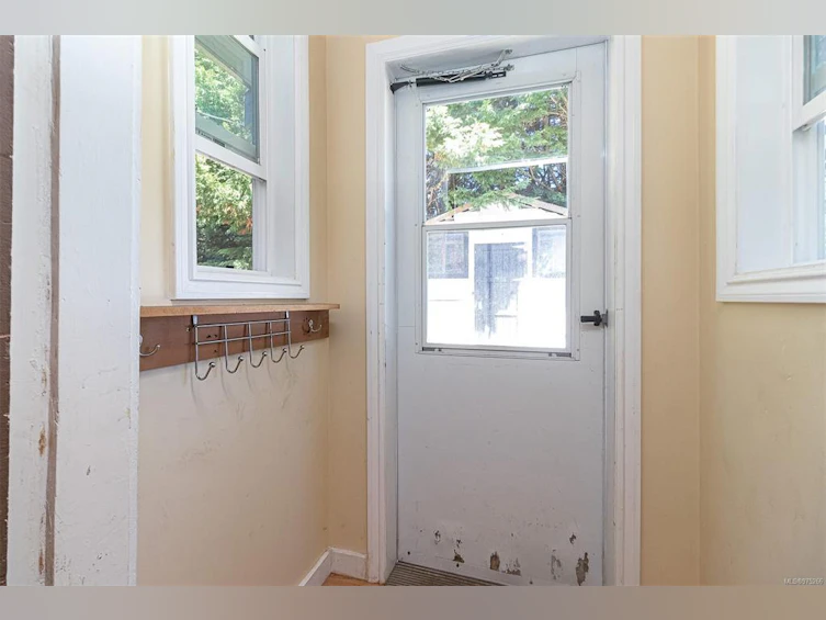 1920 S Maple Avenue, Sooke, BC, V9Z 0N9 - 3