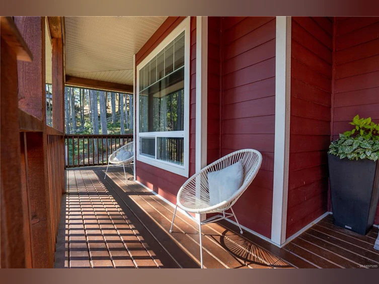 3649 Robb Place, Highlands, BC, V9E 1C8 - 33