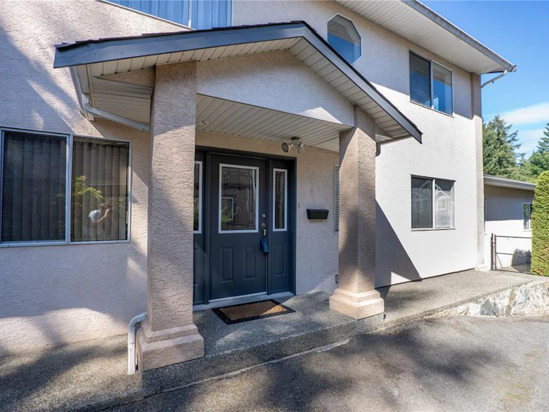 2287 Nicki Place, Langford BC V9B 0E5