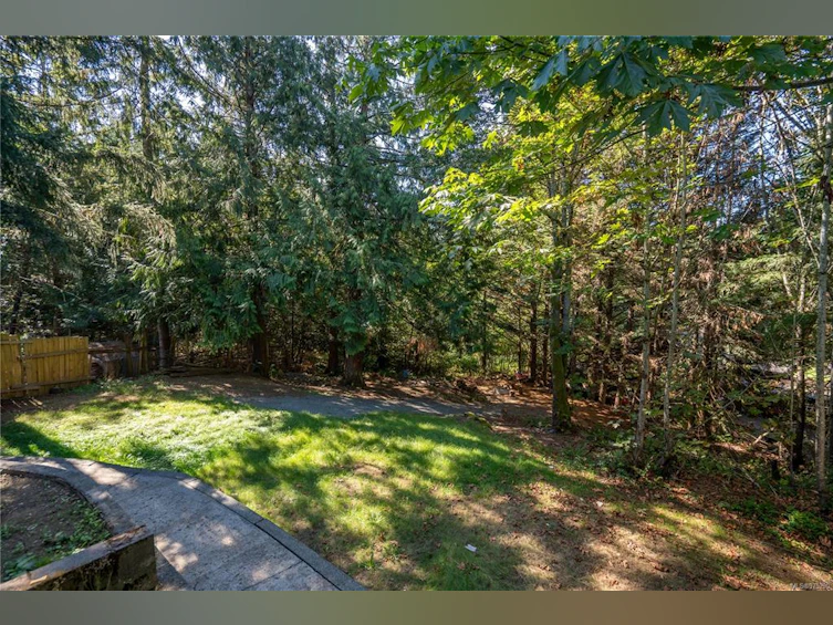 1728 Robin Hill Drive, Shawnigan Lake, BC, V0R 2W0 - 35