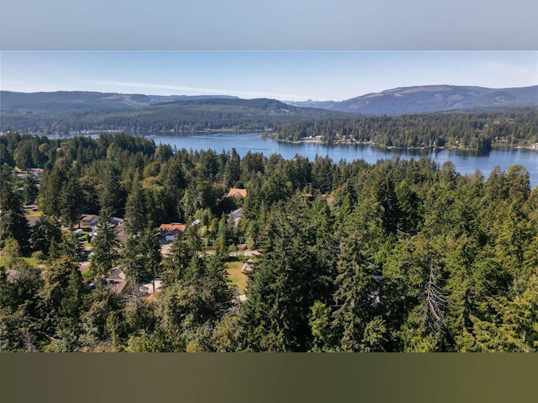 1728 Robin Hill Drive, Shawnigan Lake, BC, V0R 2W0 - 46